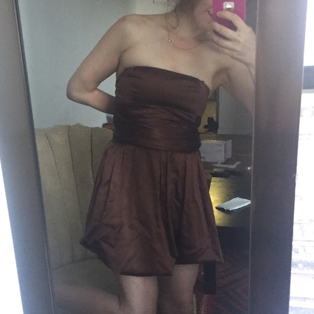 EUC BCBG Strapless Brown Mini Prom Dress with Bely